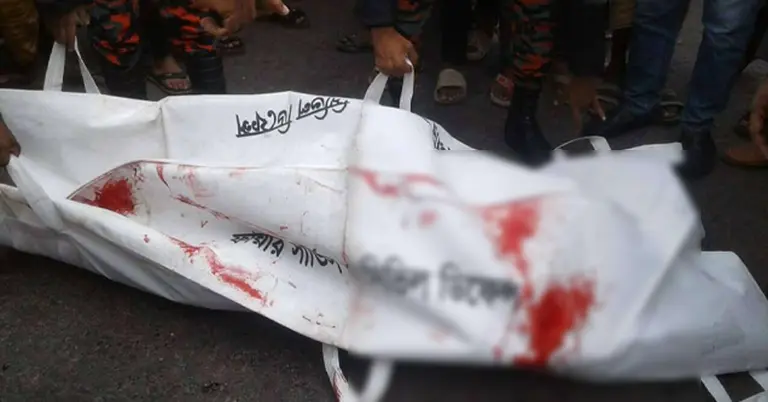 ঝিনাইদহে বাস চাপায়  নিহত